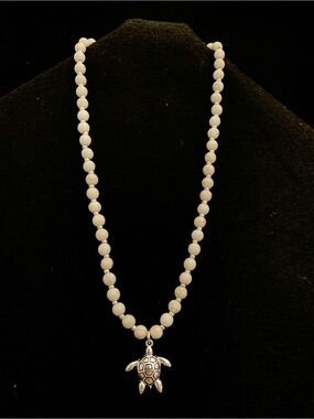 Beaded White Howlite Necklace with Silver Turtle Pendant